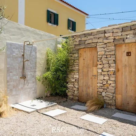 Casa Piccadilly Villa